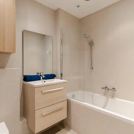 3 Bedroom With Garden And Swimming Pool