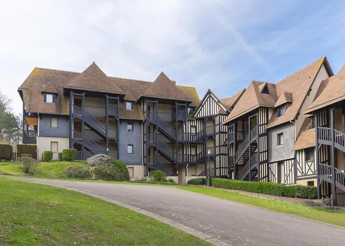 Yh-1-moulin With Garden And Pool Appartamento